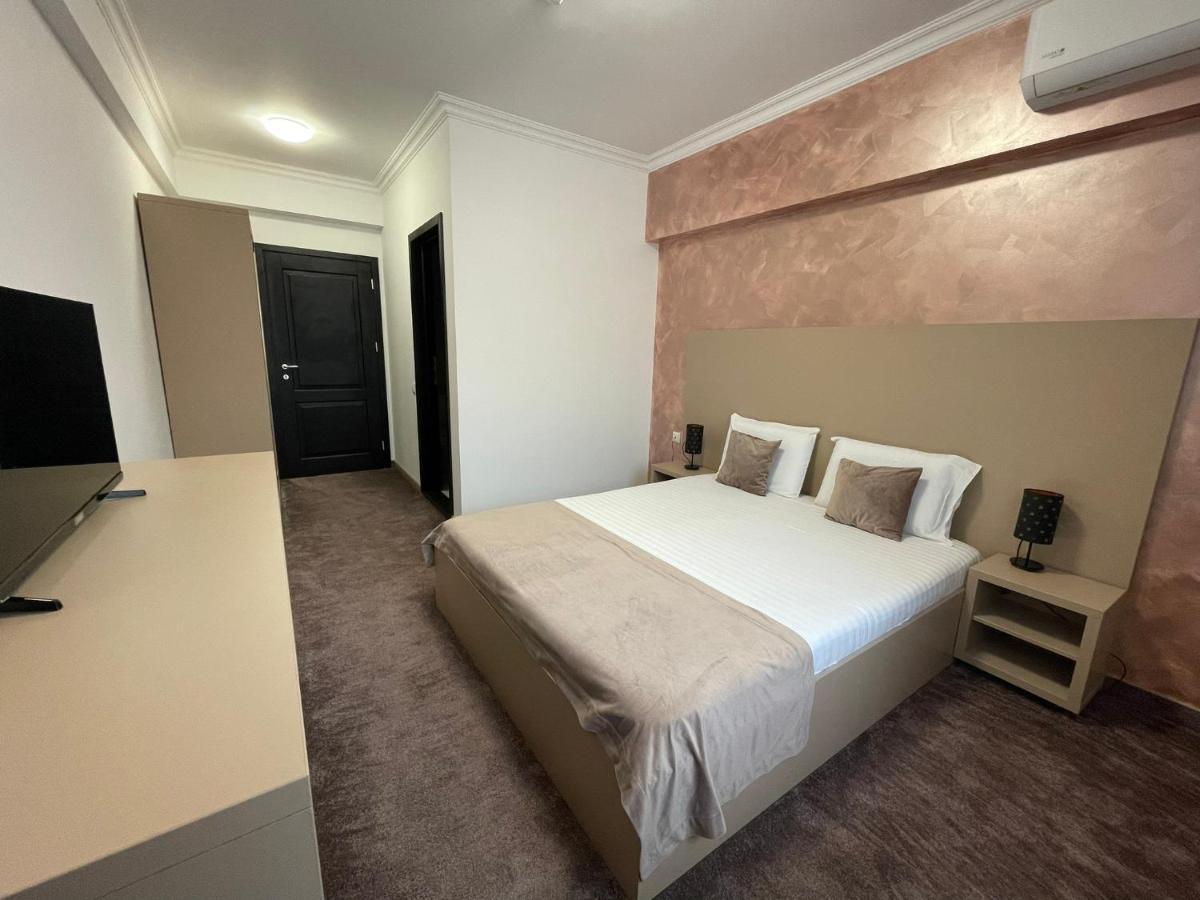 Hotel Rivoli Bukarest Eksteriør billede